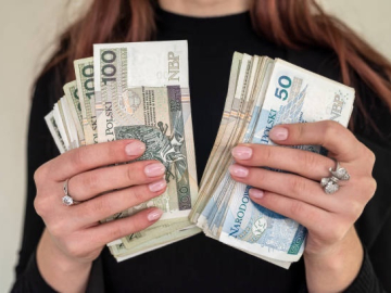 pozycze pieniadze na procent, udzielam pozyczek prywatnych bez bik